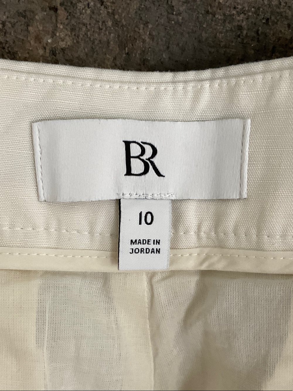 Banana Republic Cream High-Waist Wide-Leg Trousers - Picture 4 of 7